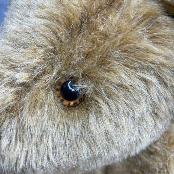 15“ Vermont teddy bear with clothes light brown needs repair arm is off - Picture 13 of 13